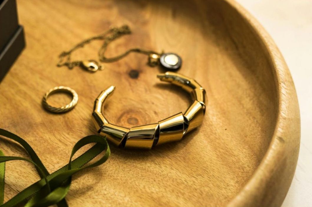 Engraved bracelet